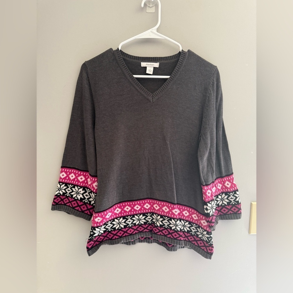 Dressbarn Fair Isle Pullover Sweater Woman’s SZ S Grey Pink Black V Neck Casual